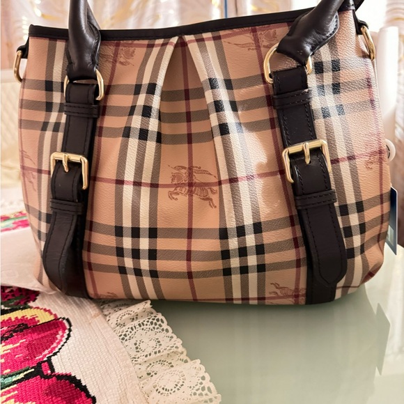 Authentic Burberry Nova Check 2 way shoulder crossbody bag NWOT - Picture 3 of 16
